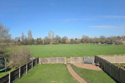 Garden to Playing Fields