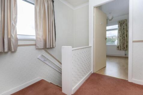 Bramleys Estate Agents - Weatherhill Crescent - Li