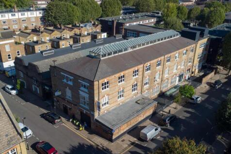 9-15 Elthorne Road