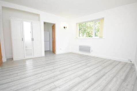 Lounge / Bedroom