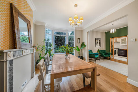 Dining Room (2)
