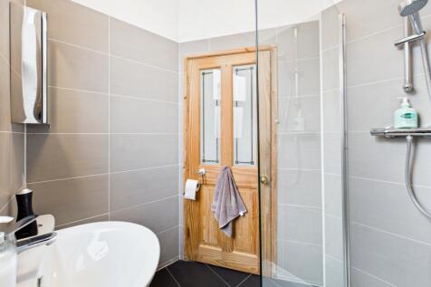 CAM05192G0-PR0123-STILL021