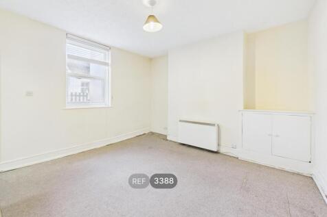 Kitchen / Living area