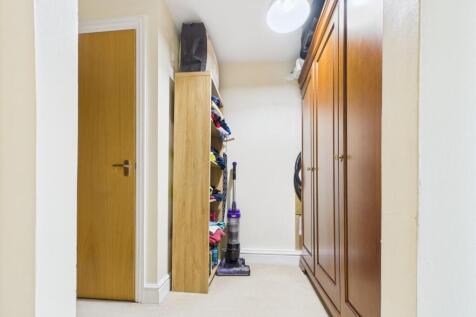 CAM01981G0-PR0129-STILL005 (1).jpg