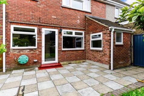 OATLANDS ROAD, 5 (8).jpg