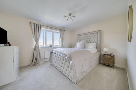 1349337-10-68cd5b...