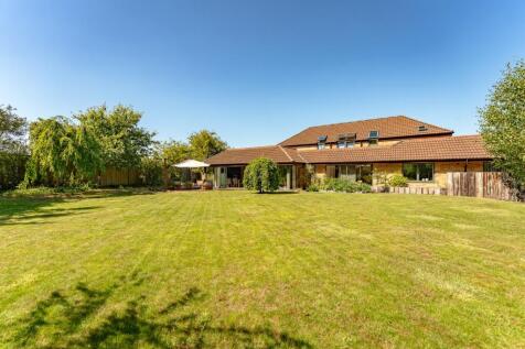 6 bed, 5 bath Detached in Bristol - Photo 43