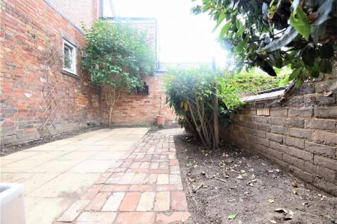 GardenShot1