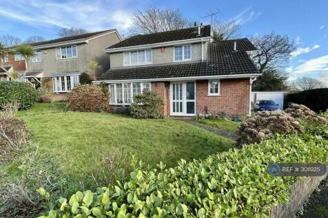 4 Bedroom Detached in PL6 5PU