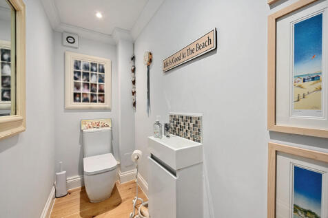 2 The Old Quay TN...