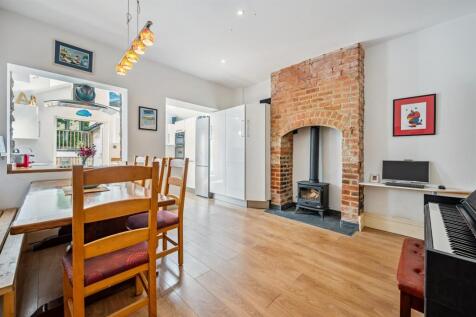 Saxton Mee 2 The Gables -0034.jpg