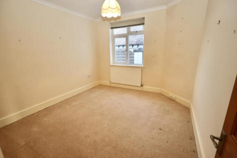 Dining room/Bedroom 3