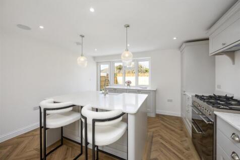 North Avenue, 9-021.JPG