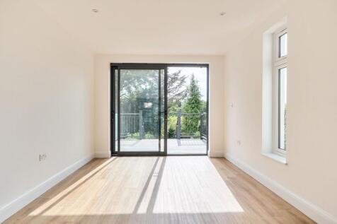 Lounge / Dining Room