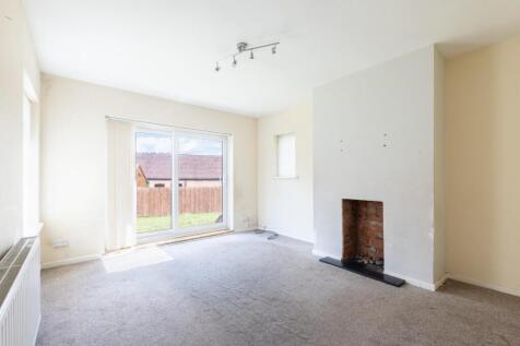 living room-1.jpg