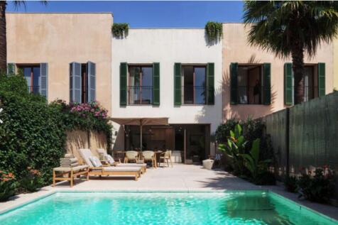 Patio with Pool