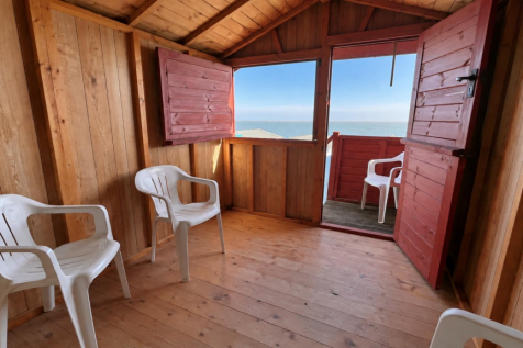 Beach Hut