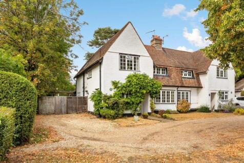 8 Eastholm Green-34.jpg