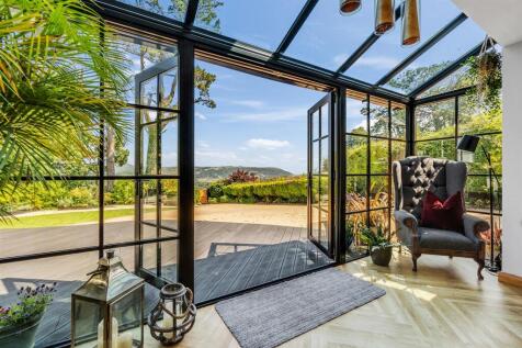 Access to garden
