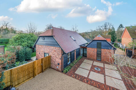 1385414-4-692f060...