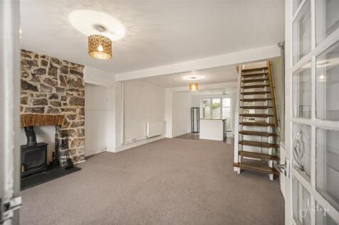 Kitchen/Living Room