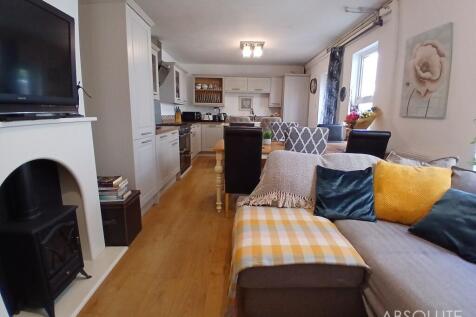 Kitchen/Living/Dining