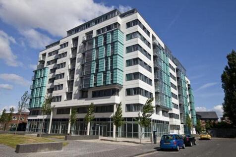 1 Bedroom Flat – Manor Mills, LS11A stylish and well-presented one-bedroom apartment located in the sought-after Manor Mills development, just a short walk from Leeds City Centre and Leeds Train Stati