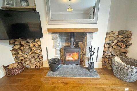 WhatsApp Image 2025-10-01 at 14.45.45 (2).jpg