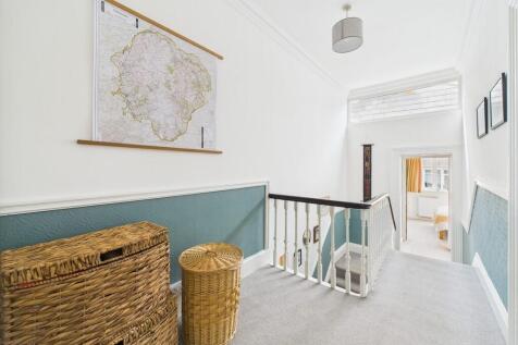 CAM02089G0-PR0541...