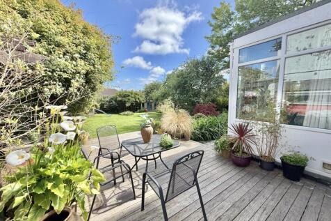 Entertaining Area With BBQ