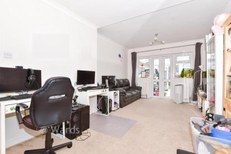 Lounge New