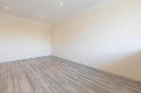 living room 1.jpg