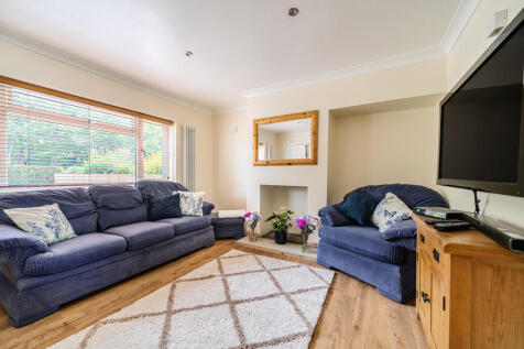 1343615-6-68b824f...