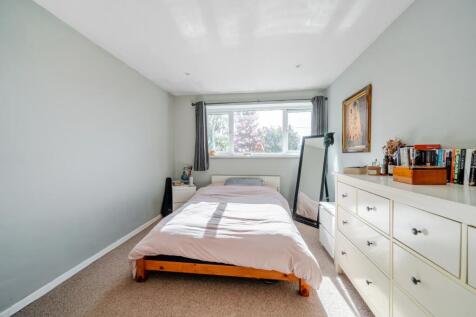 1348686-6-68da65fa4d616