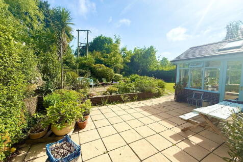 Dining Terrace/Pa...