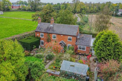 dji_fly_20251014_131112_858_1760443891021_photo_op