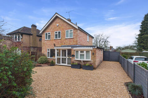 CAM02536G0-PR0032-STILL003