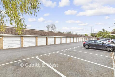 Driveway/Parking