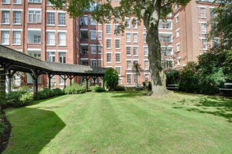 Communal garden - Addison House.jpg