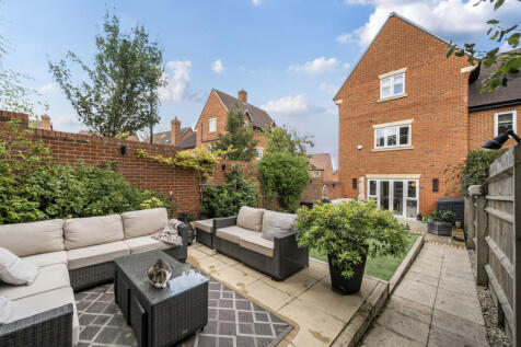 1347311-4-68b8577...