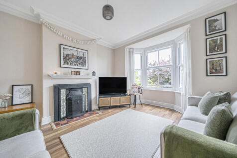 1346279-15-68c2f1...