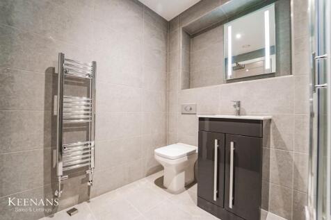 27 bed, 24 bath Block of Apartments in Manchester - Photo 40