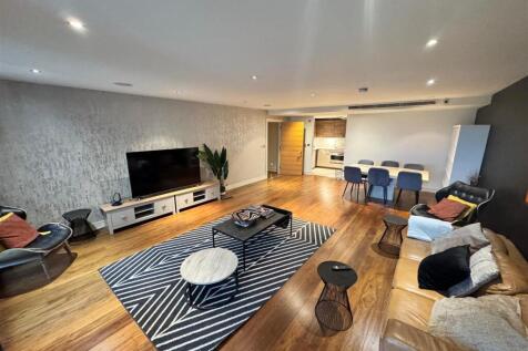 WhatsApp Image 2025-09-11 at 11.19.57 (4).jpeg