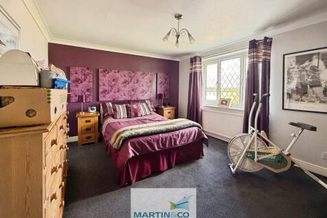 bd1d9954-D-4B19-9...