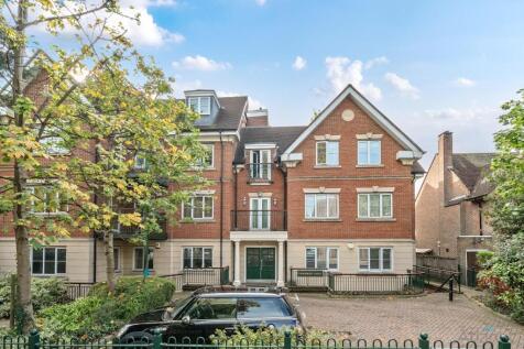 2 bed apartment for sale Thornbury Lodge, Enfield