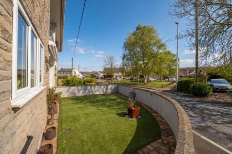 Courtyard Garden Area