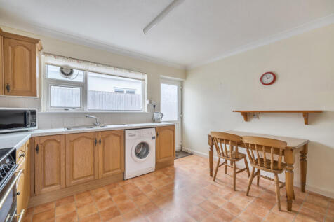 1340882-12-68a492...