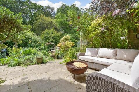 Patio / Decking