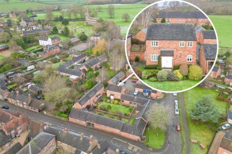 8 Hayes Farm Court, Ticknall