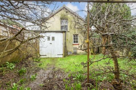 Workshop/Outbuildings